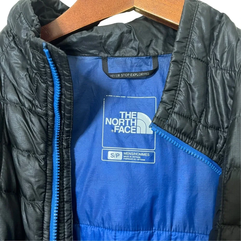 The North Face ThermoBall Jacket Mens Small Black Blue Technical Puffer Gorpcore